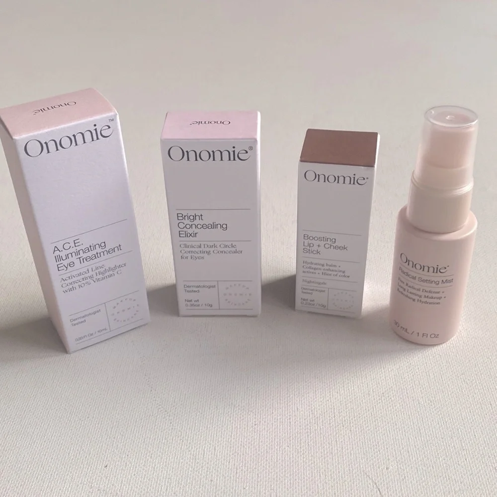 ONOMIE - Award winning Korean skincare Set of 4 Skin care BUNDLE! All New in box